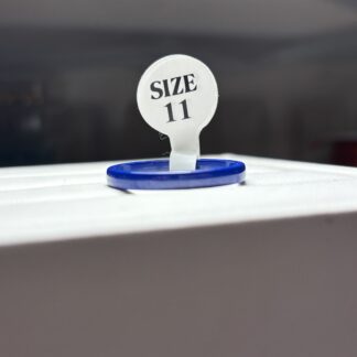 Niebieska obrączka ceramiczna 2 mm – rozmiar 11